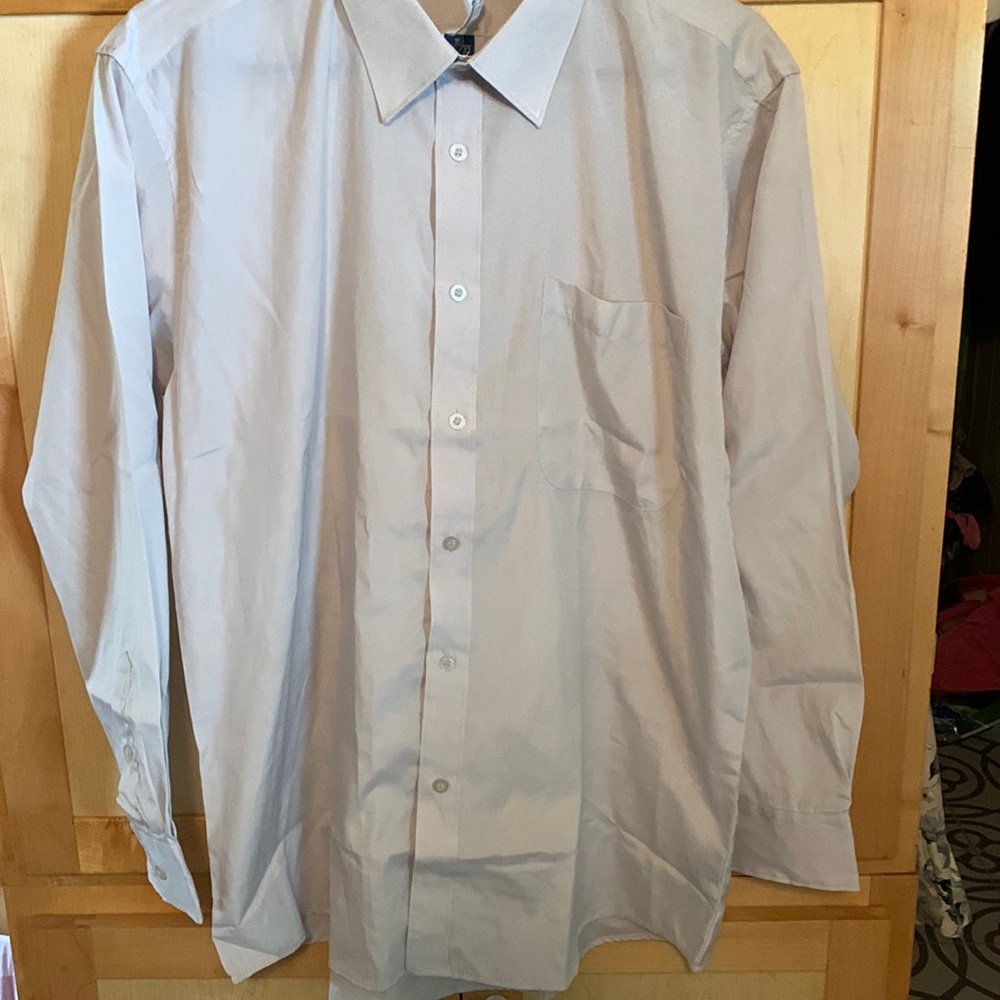 Pacewear shirt. Size 16 1/2